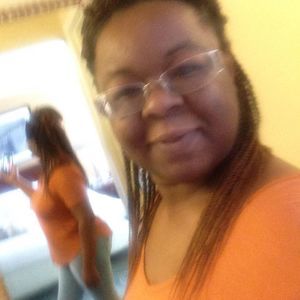 Meet your Posher, Stacy